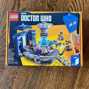 Lego Doctor Who Tardis